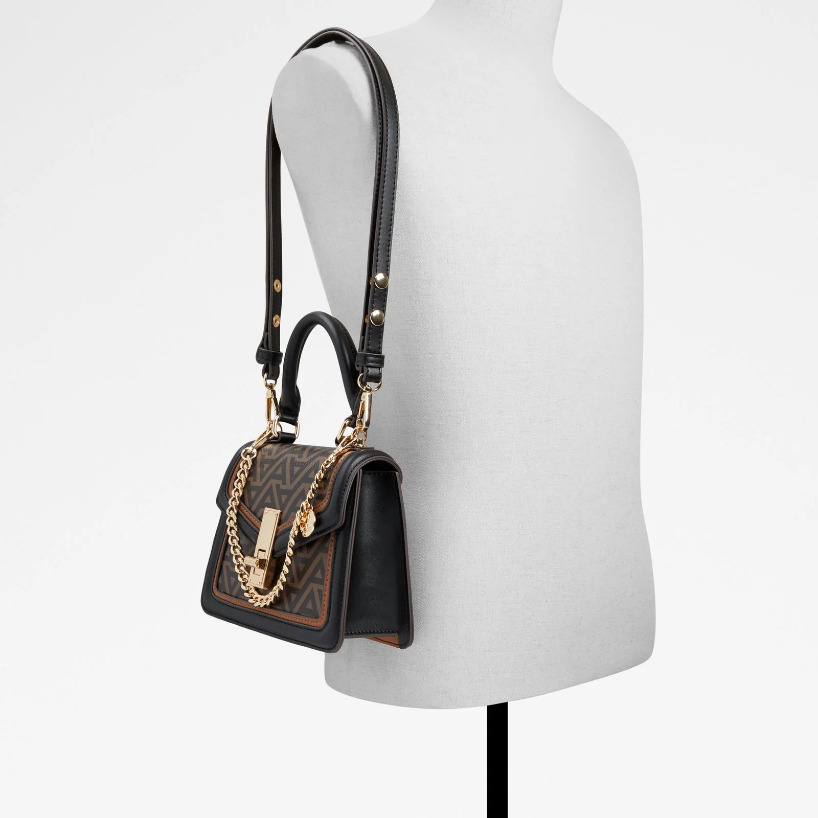 Emaline - Image 5